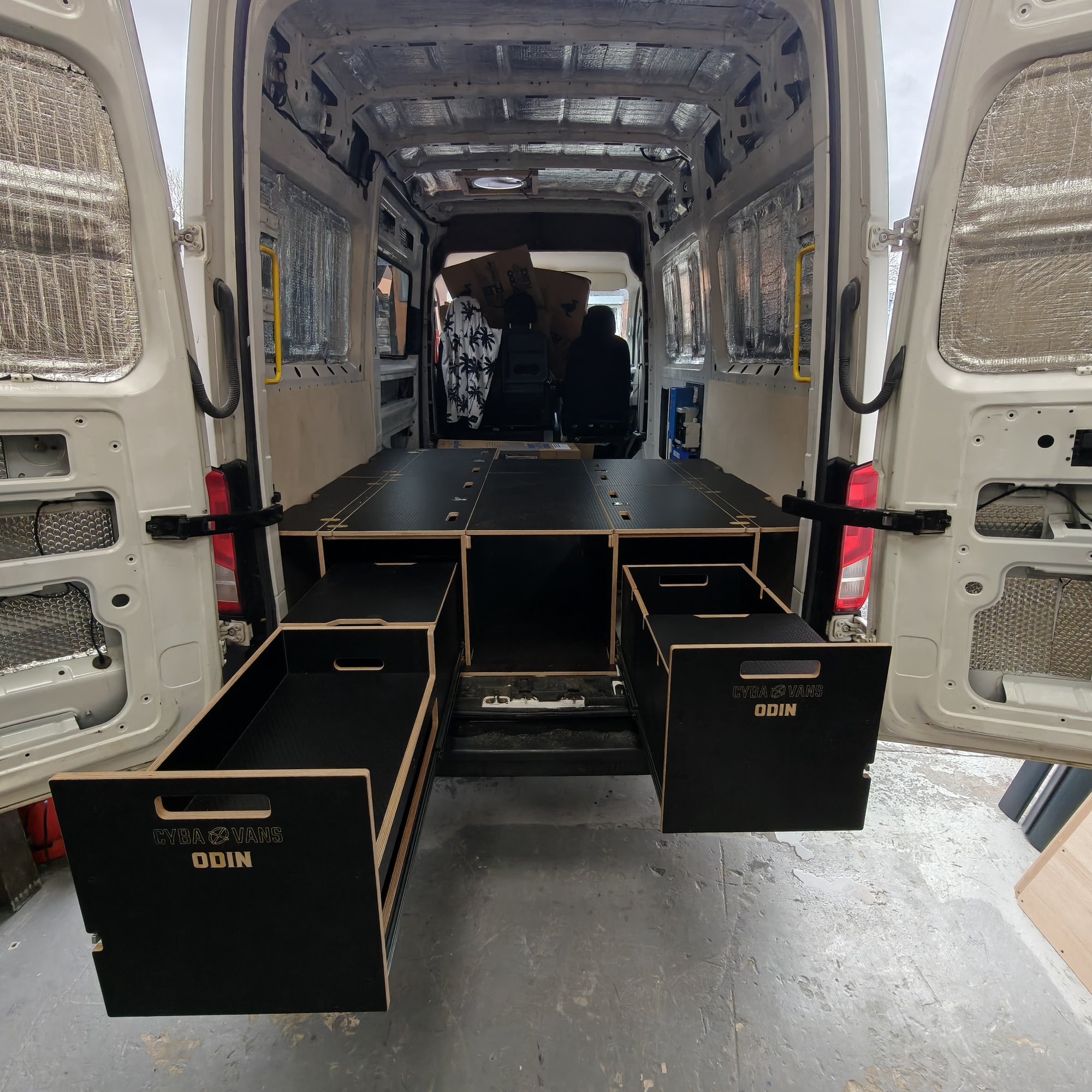 ODIN : 1400mm cabinets - 4