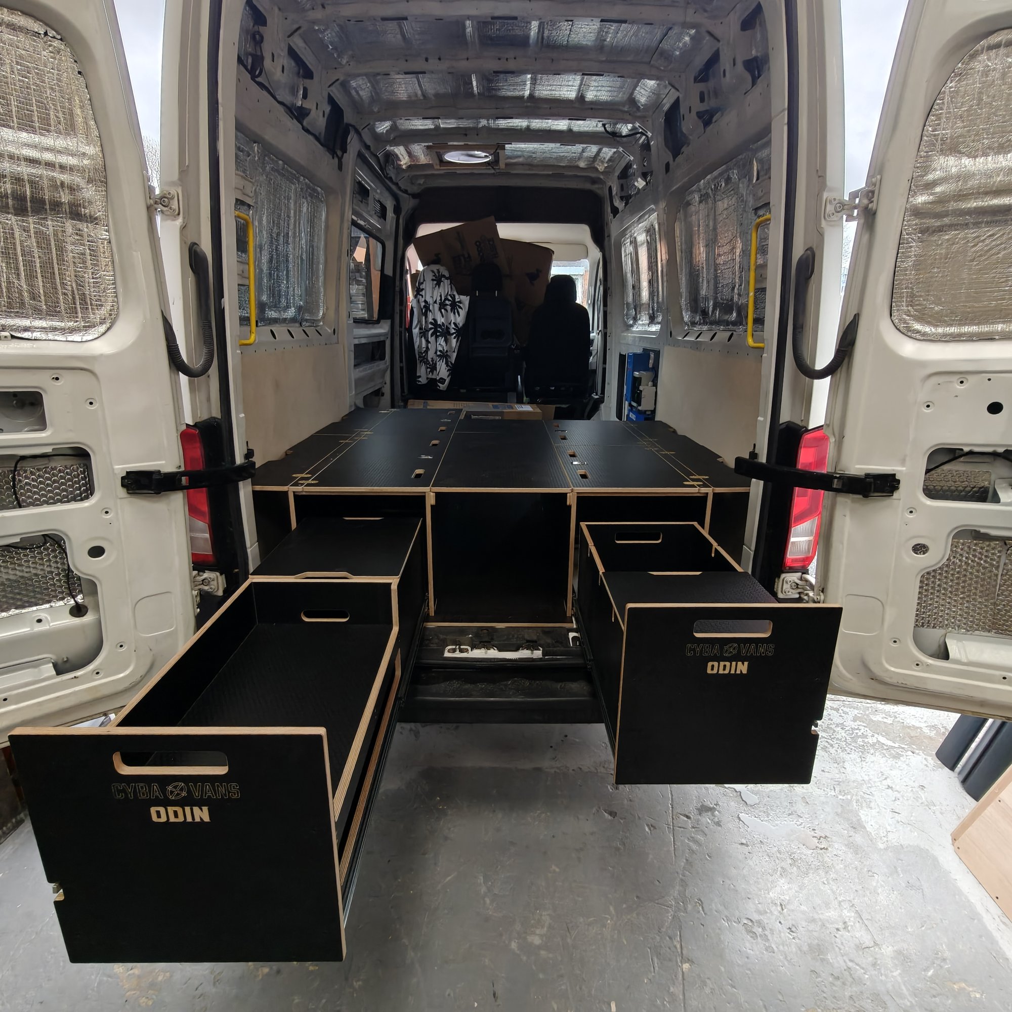 ODIN : 1400mm cabinets - 6