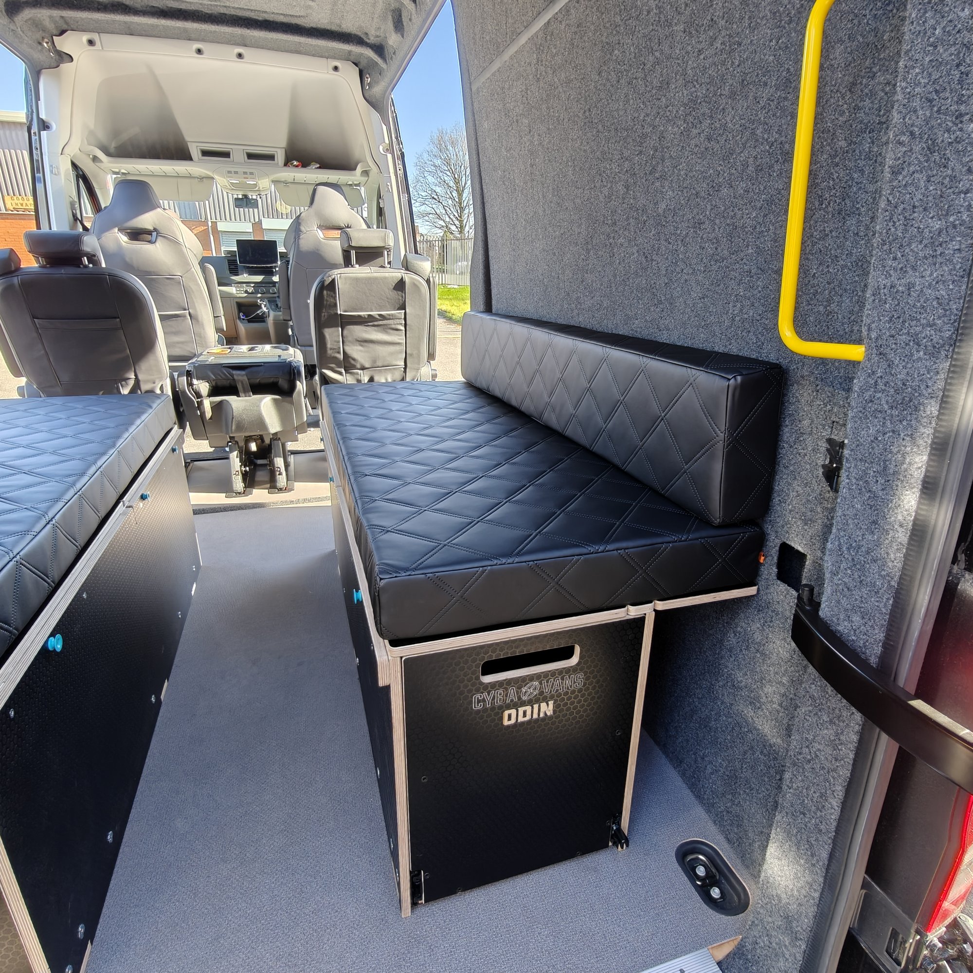 ODIN : 1400mm cabinets - 8