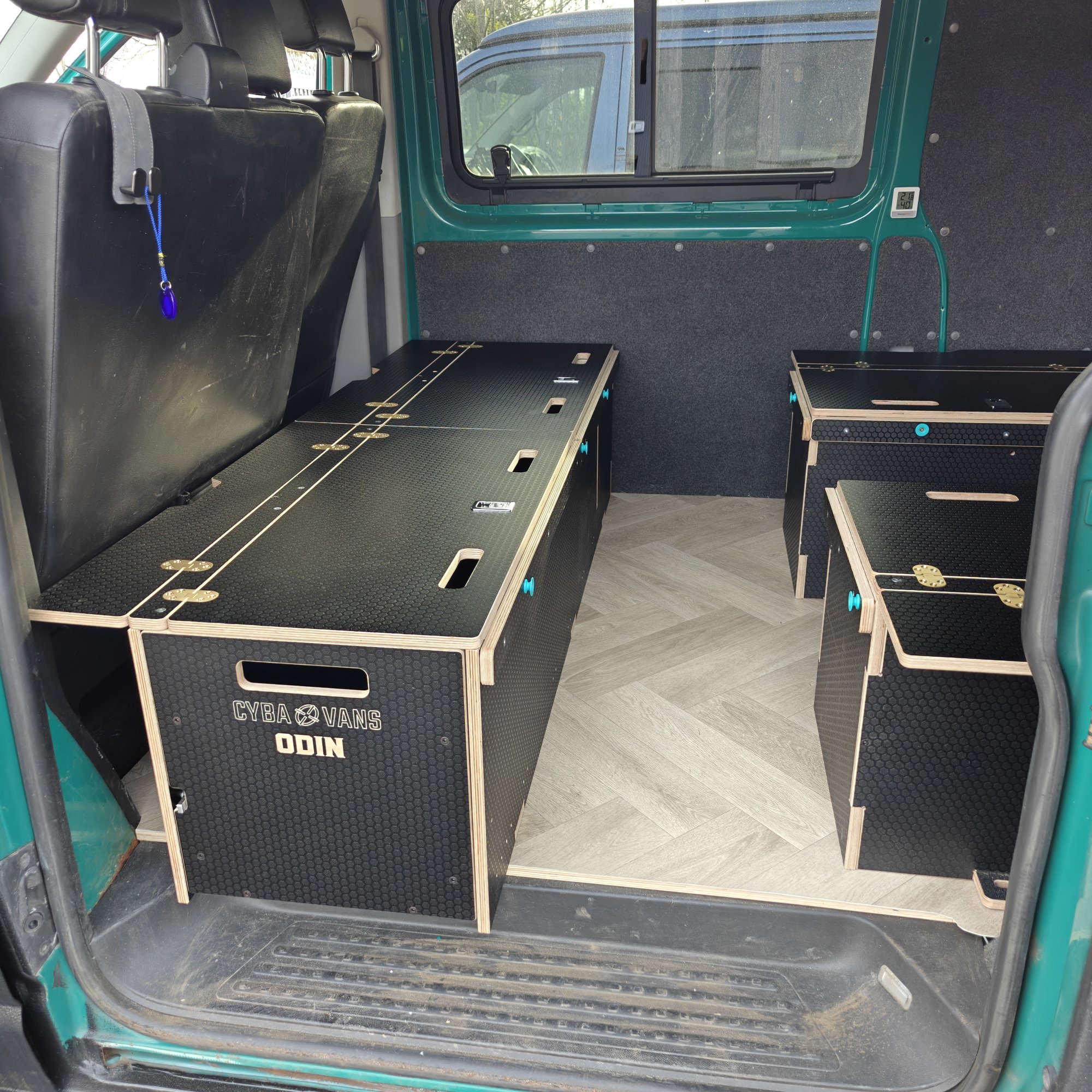 ODIN SWB : 1400mm cabinets - 9
