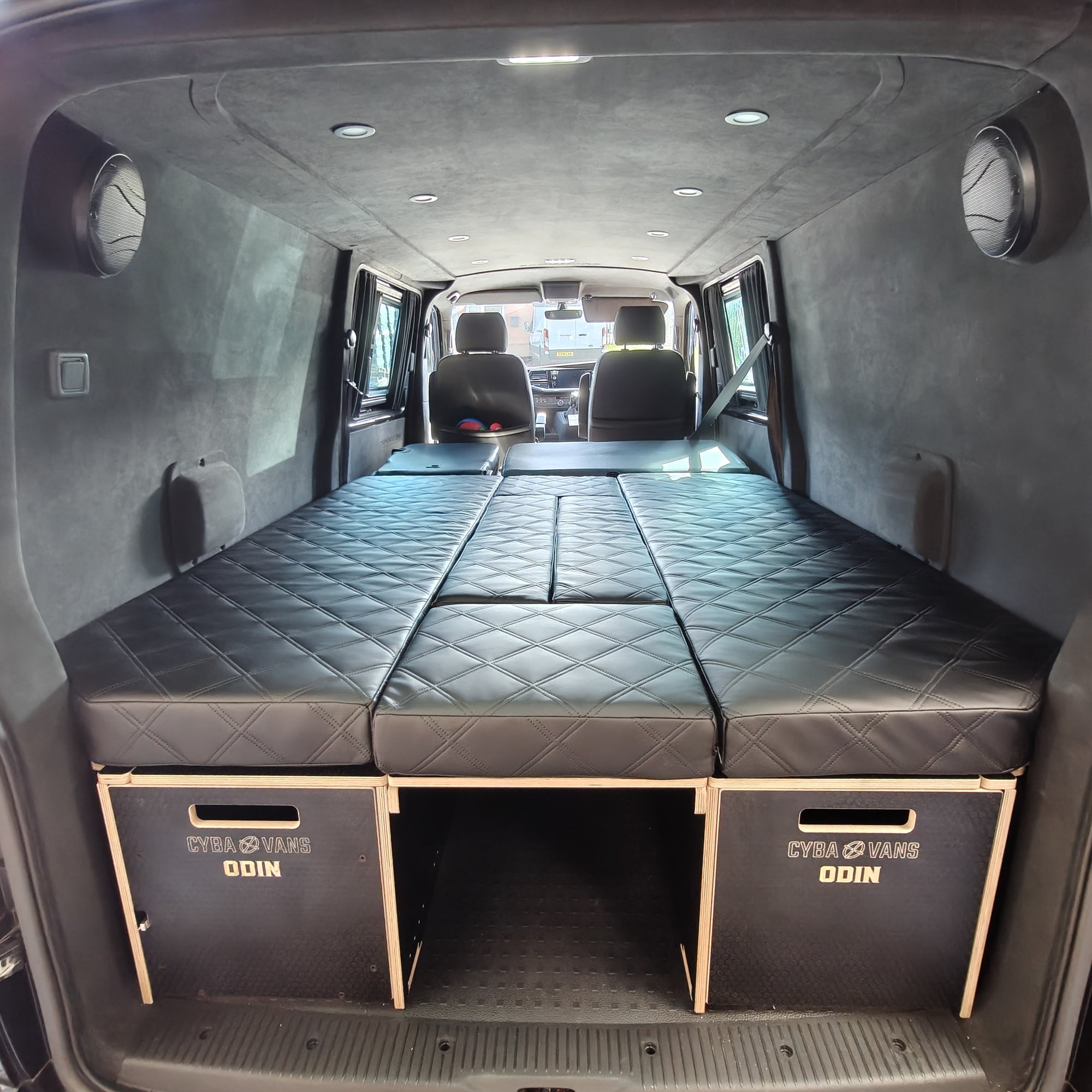 ODIN : 1800mm cabinets - 2
