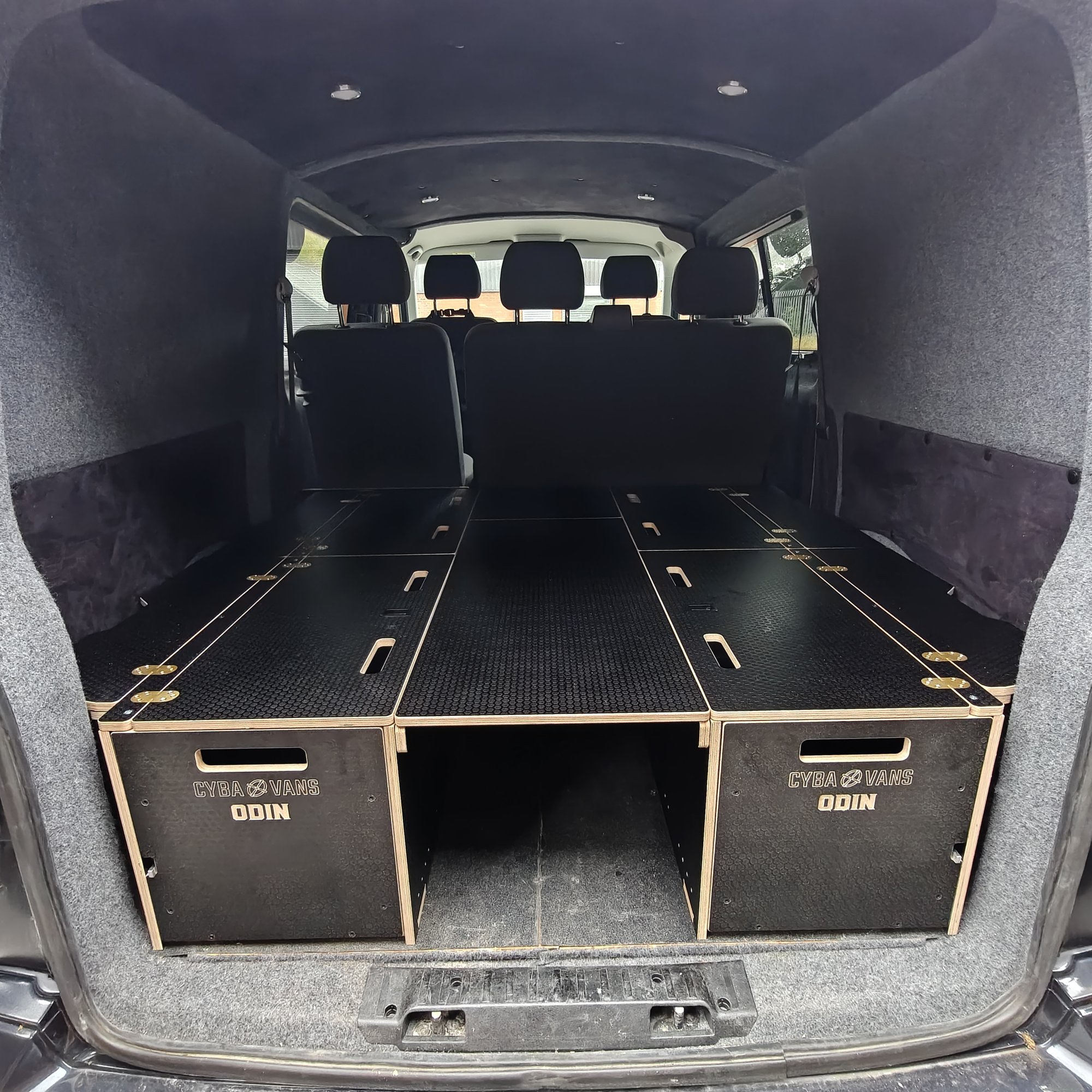 ODIN : 1400mm cabinets - 2