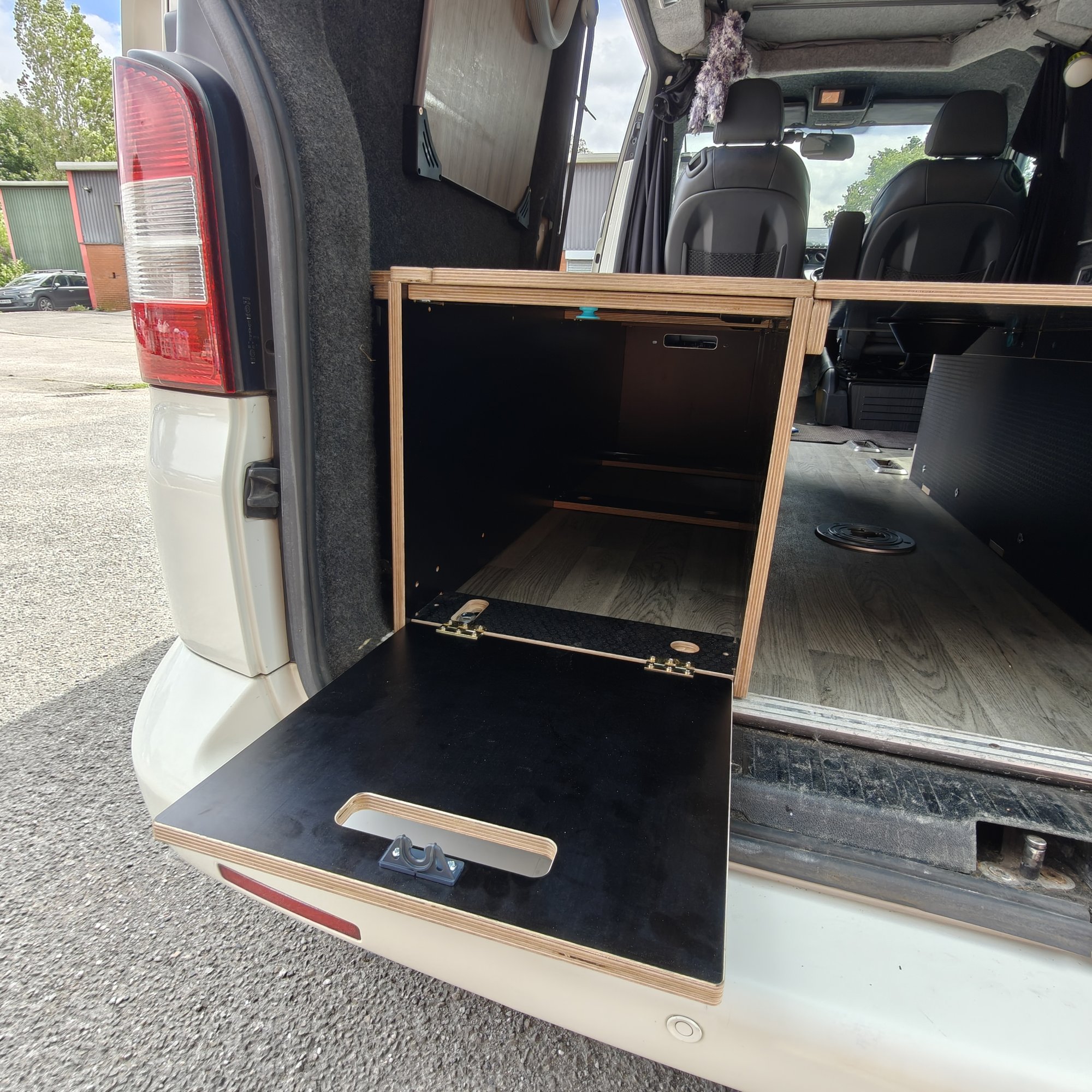 ODIN SWB : 1400mm cabinets - 3