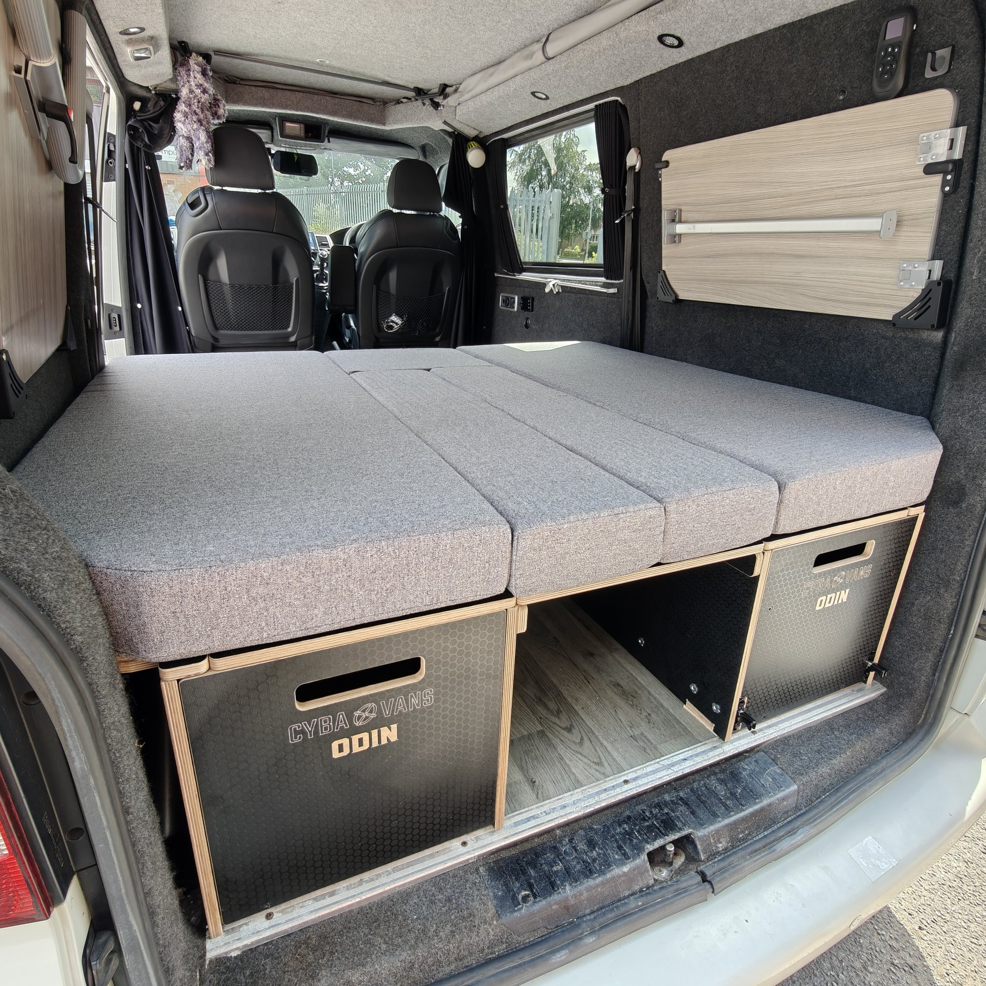 ODIN SWB : 1400mm cabinets - 16