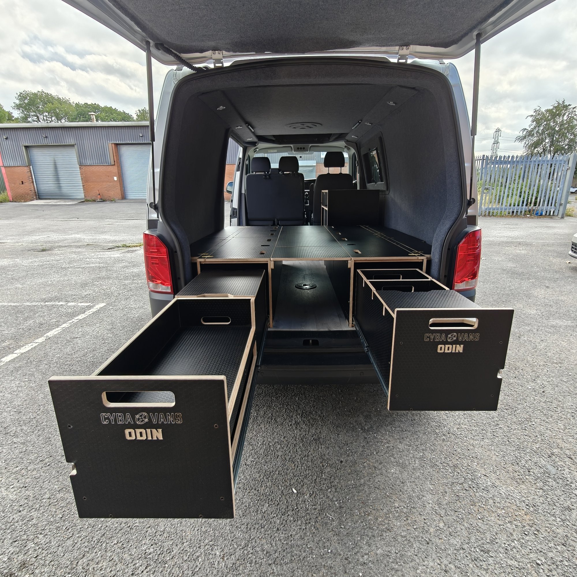 ODIN LWB : 1800mm cabinets - 8