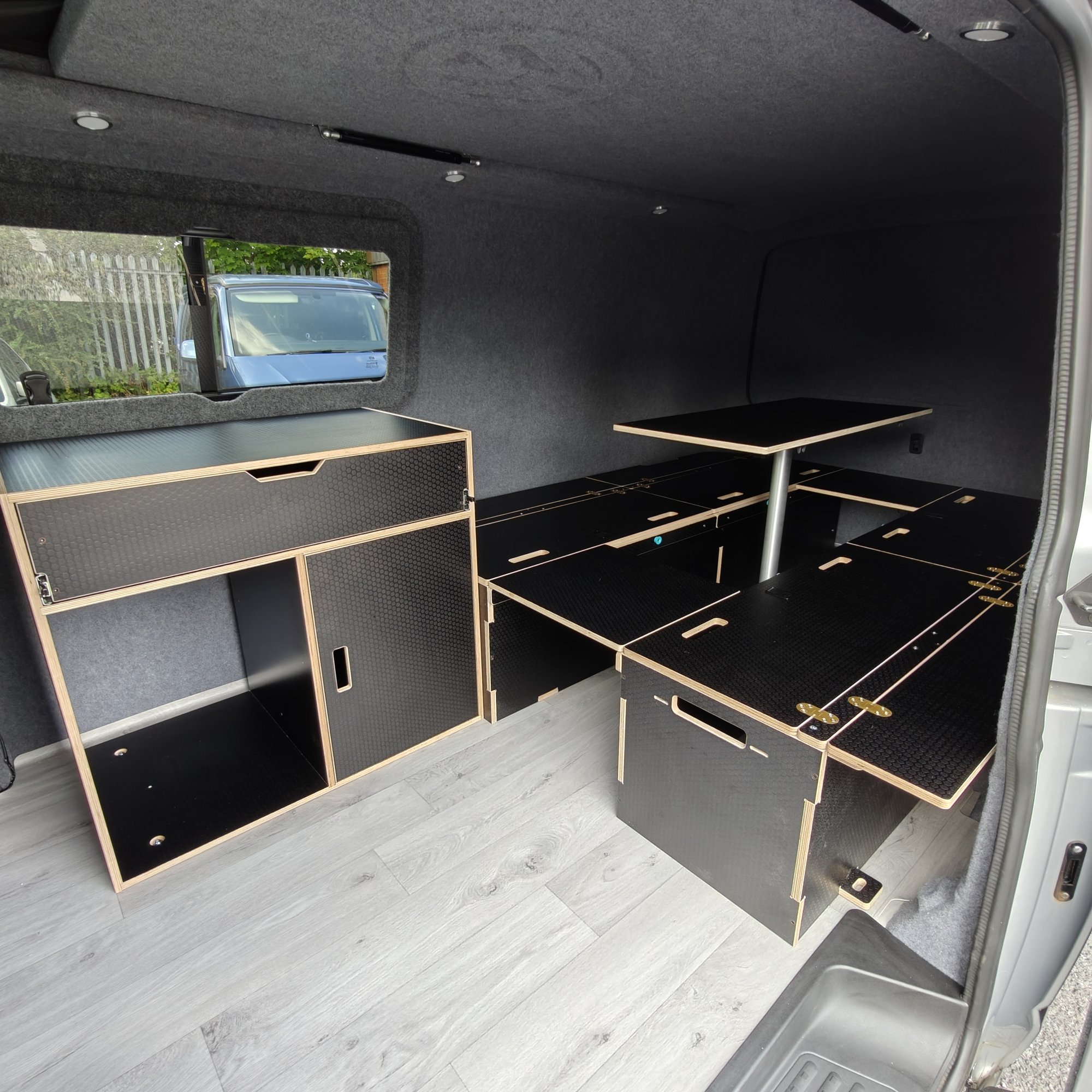 ODIN LWB : 1800mm cabinets - 12