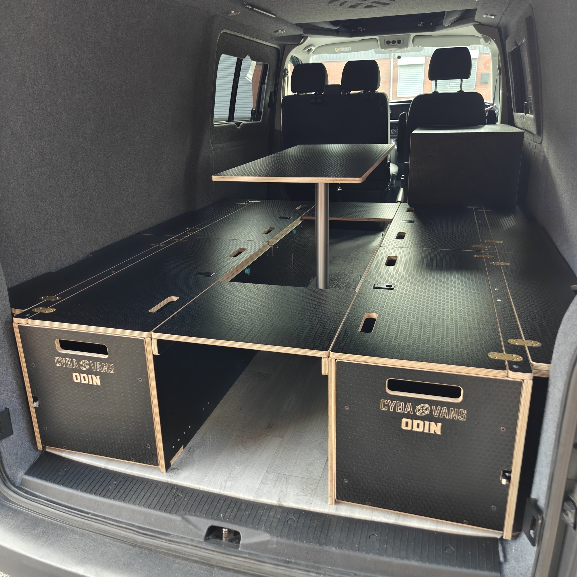 ODIN LWB : 1800mm cabinets - 14