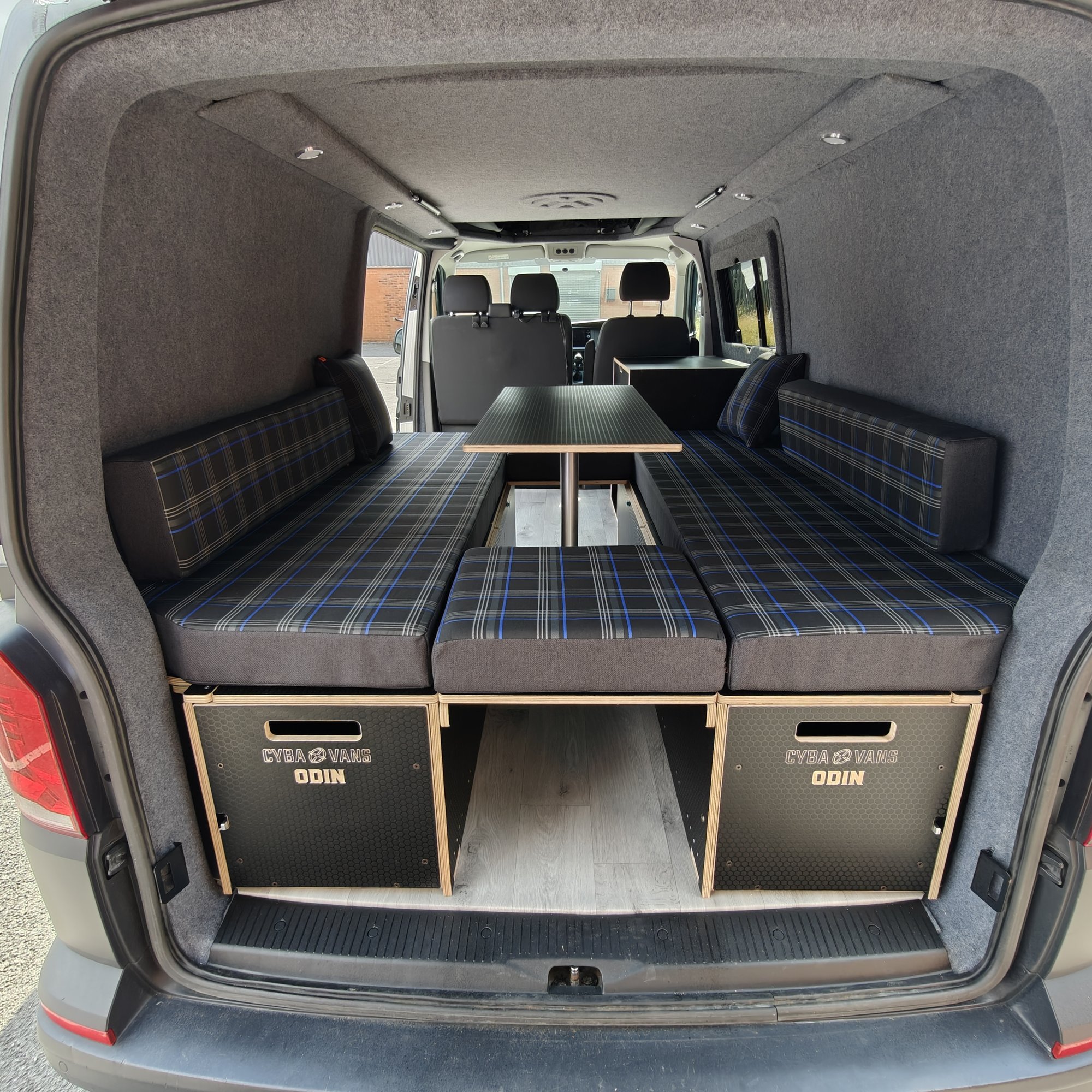 ODIN LWB : 1800mm cabinets - 19