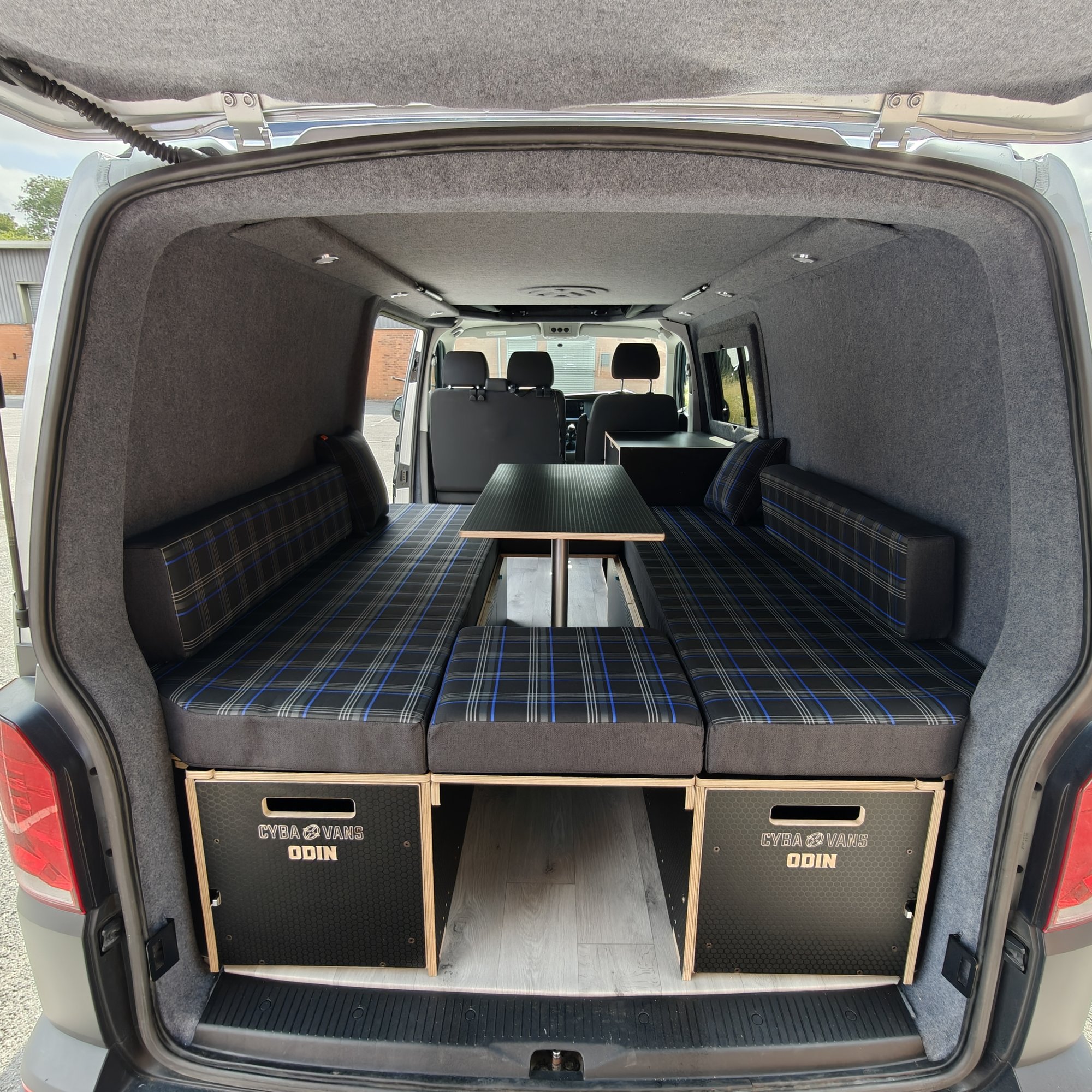 ODIN LWB : 1800mm cabinets - 20