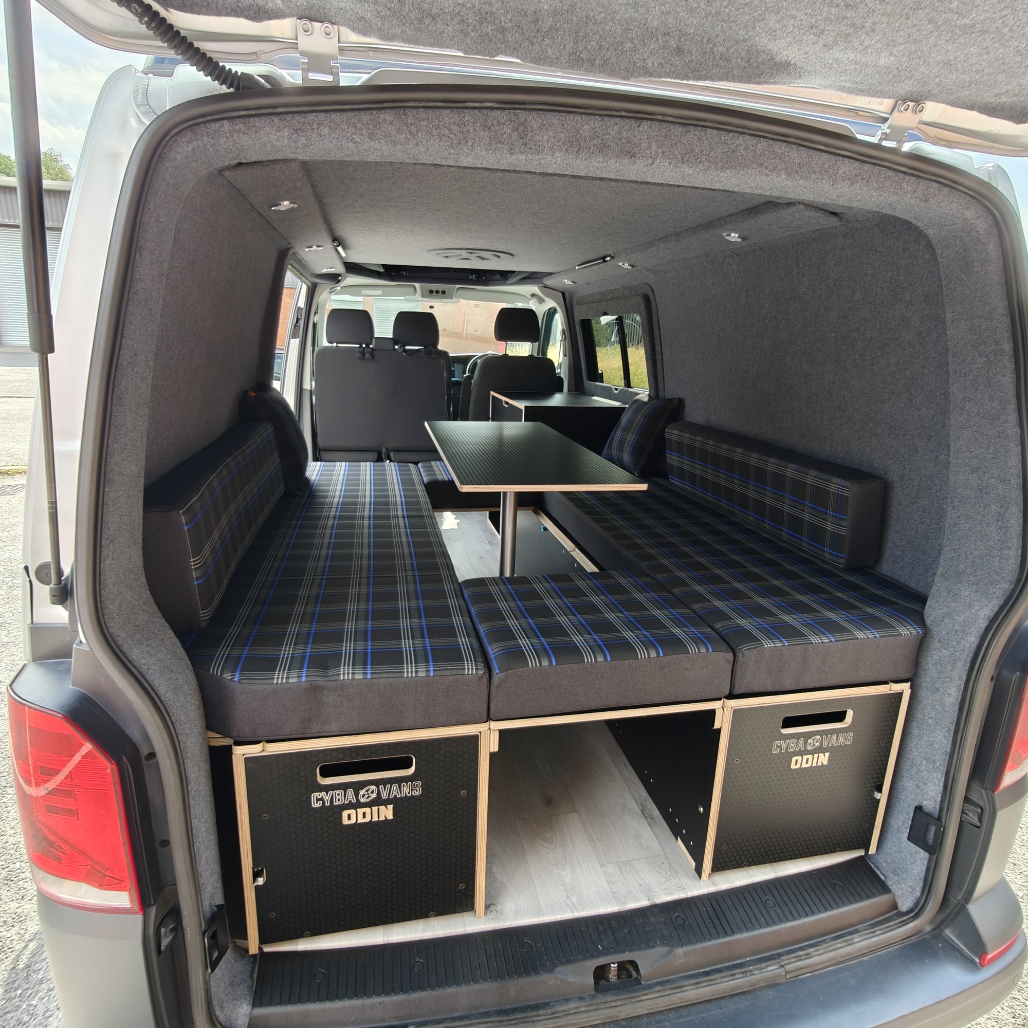 ODIN LWB : 1800mm cabinets - 21
