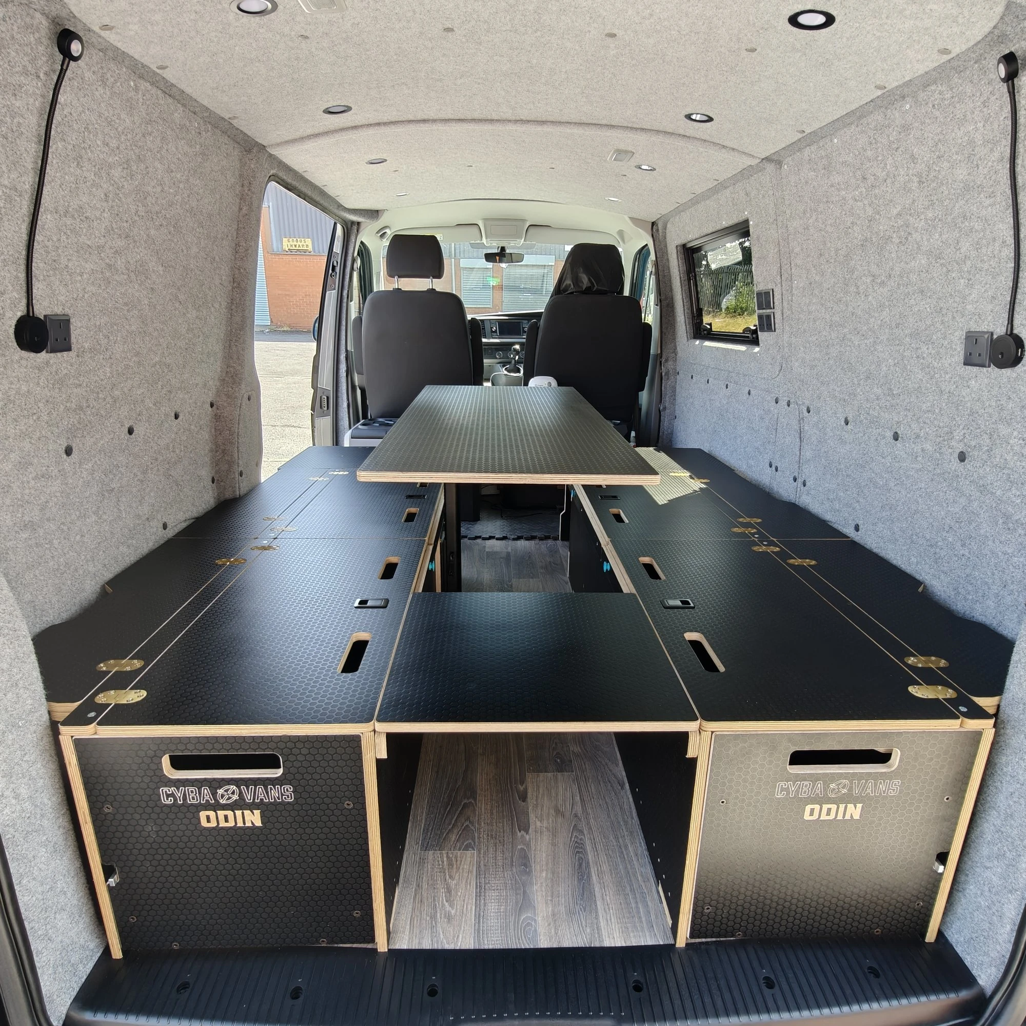 ODIN LWB : 1800mm cabinets - 2