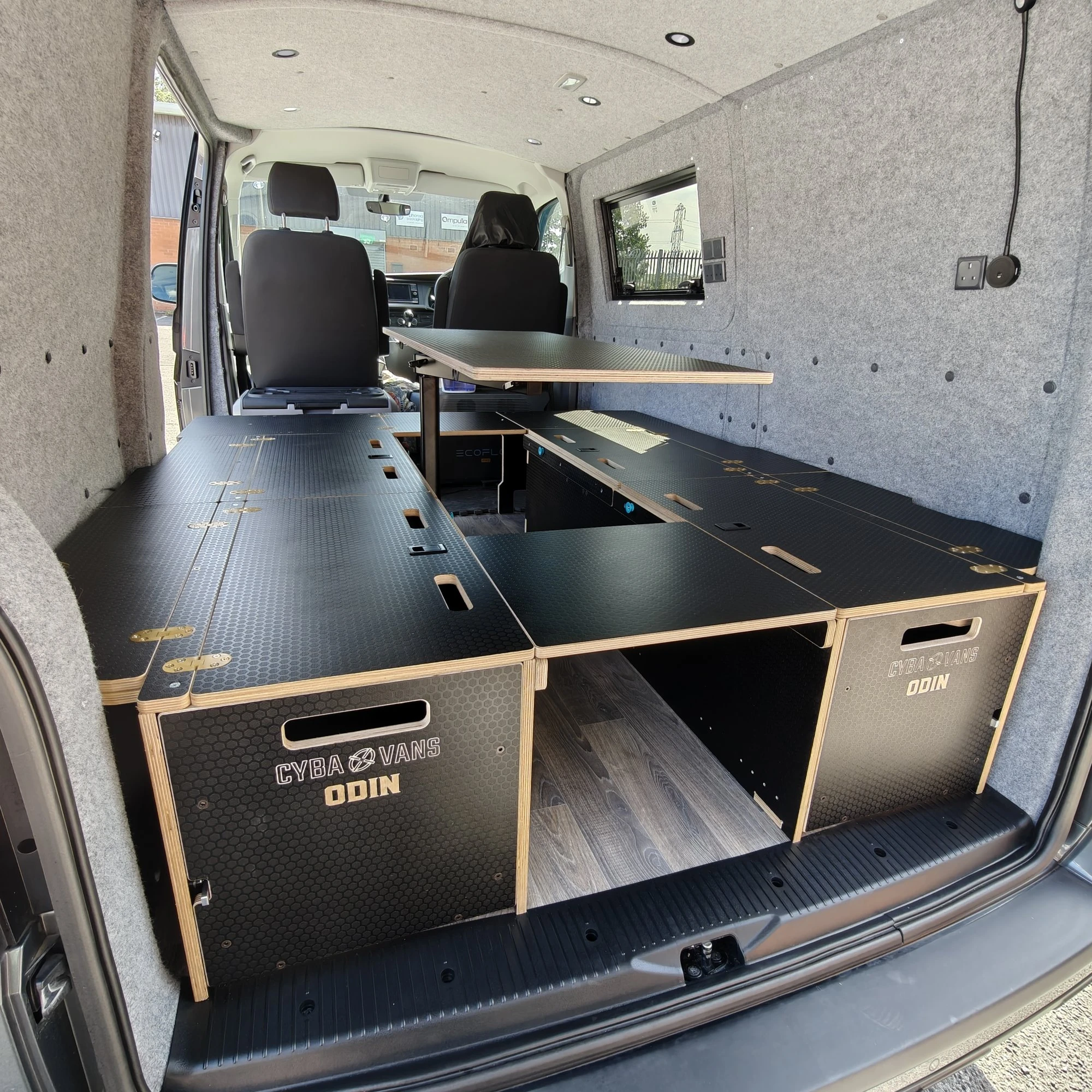 ODIN LWB : 1800mm cabinets - 3