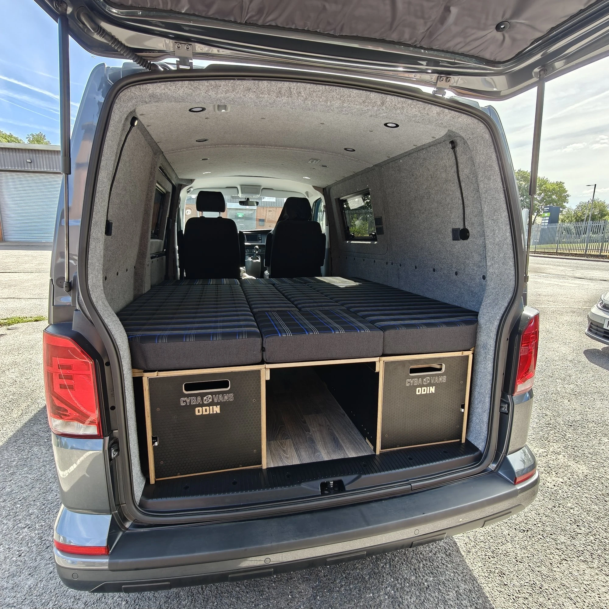 ODIN LWB : 1800mm cabinets - 8