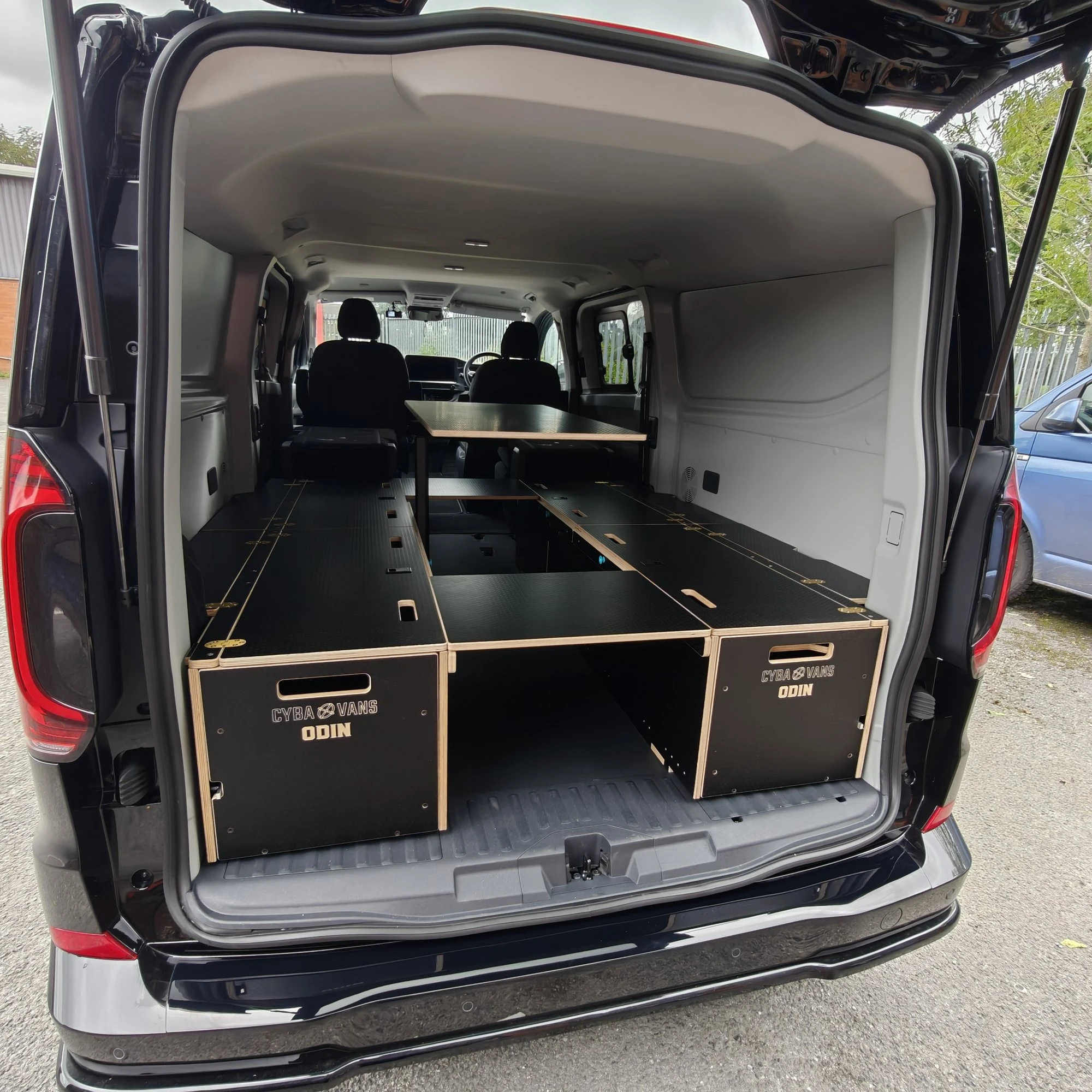 ODIN LWB : 1800mm cabinets - 2