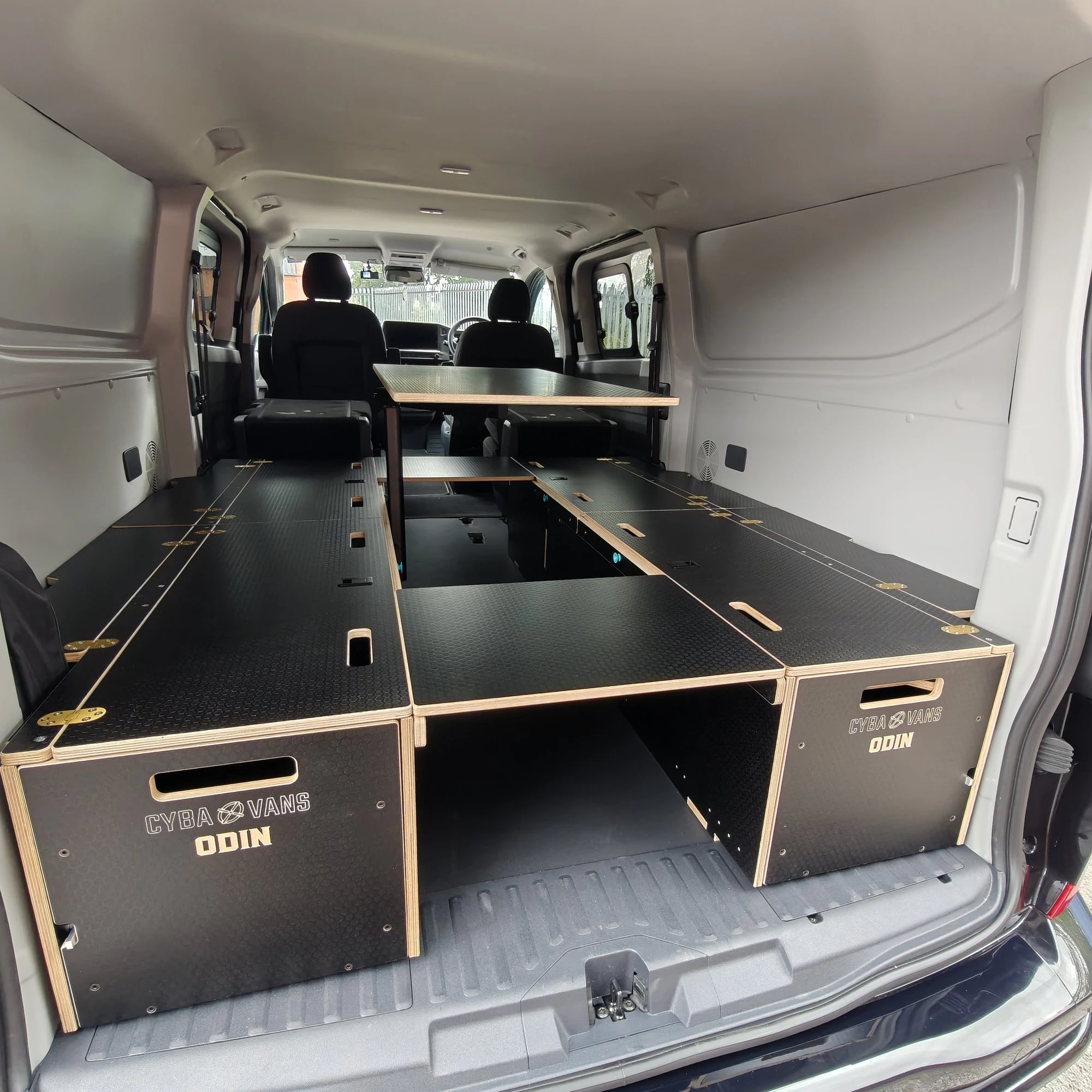 ODIN LWB : 1800mm cabinets - 3