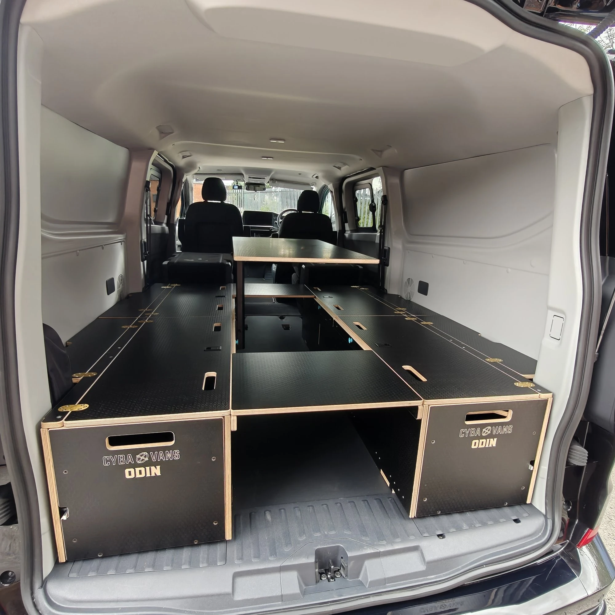 ODIN LWB : 1800mm cabinets - 6
